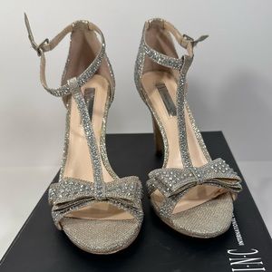 CHAMPAGNE OPEN TOED EVENING SANDALS INC INTERNATIONAL CONCEPTS